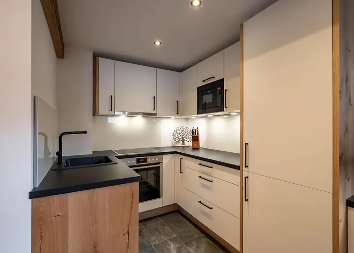 アパート Alexandra